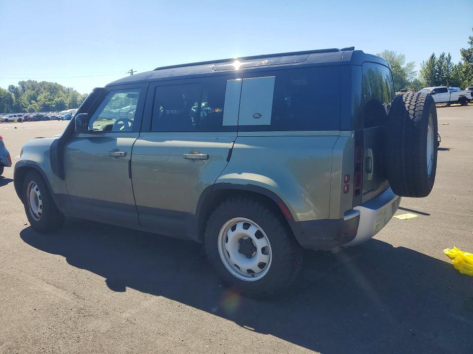 2021 Land rover Defender VIN SALEK7RX9M2044378 COPART salvage auction — MINOR DENT/SCRATCHES, Or - Dealer Only Clean Title (P), sold $24,800 on 2026-07-29 (photo 2)