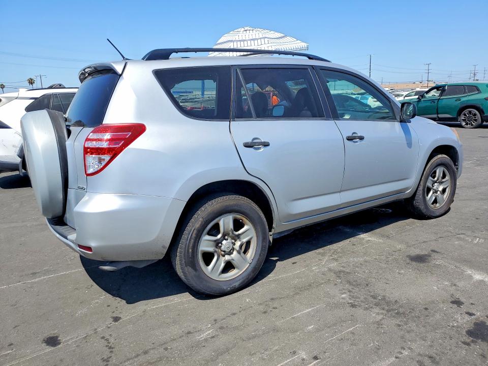 2009 Toyota Rav4 VIN JTMBF33V095013847 COPART salvage auction — SIDE, MT - DIS/DLR/EXP ONLY CLEAN TITLE, sold $975 on 2026-07-15 (photo 3)