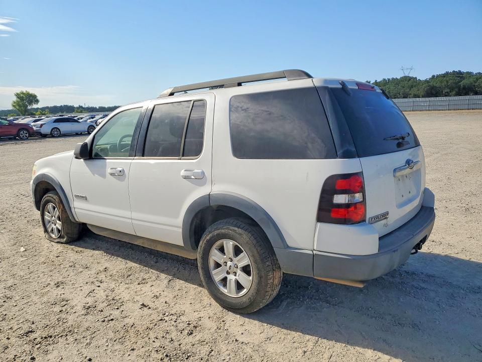 2007 Ford Explorer VIN 1FMEU63E97UB79058 COPART salvage auction — MECHANICAL, Ca - Dis/Dlr/Exp Only Junk Receipt, sold $60 on 2026-07-10 (photo 2)