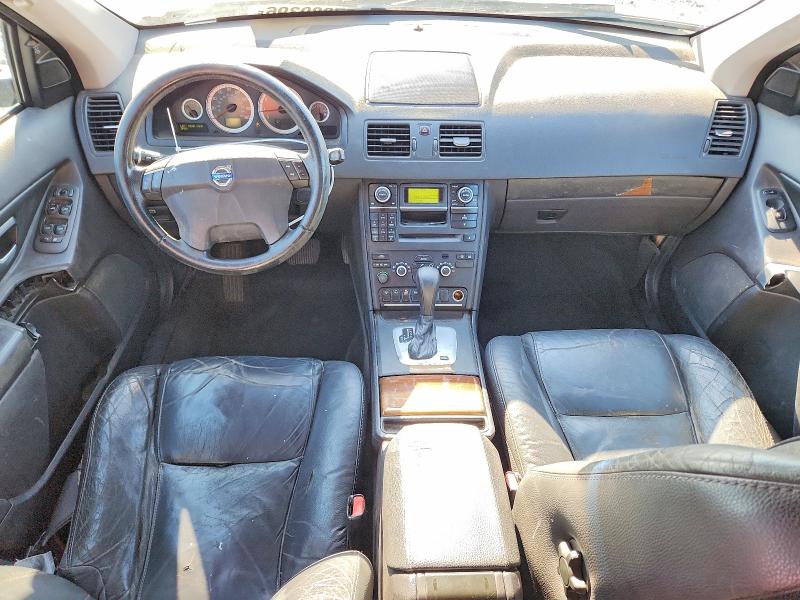 2011 Volvo Xc90 VIN YV4952CY4B1604523 COPART salvage auction — REAR END, FL - CERT OF TITLE SLVG REBUILDABLE, sold $400 on 2026-07-10 (photo 8)