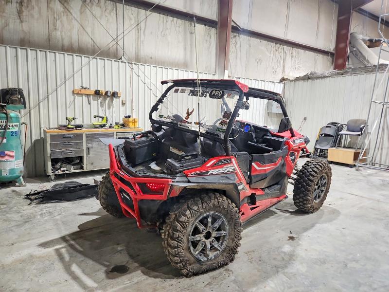 2015 Polaris Rzr VIN 3NSVBE879FF378020 COPART salvage auction — ALL OVER, Ok - Certificate Of Title, sold $2,700 on 2026-07-09 (photo 4)
