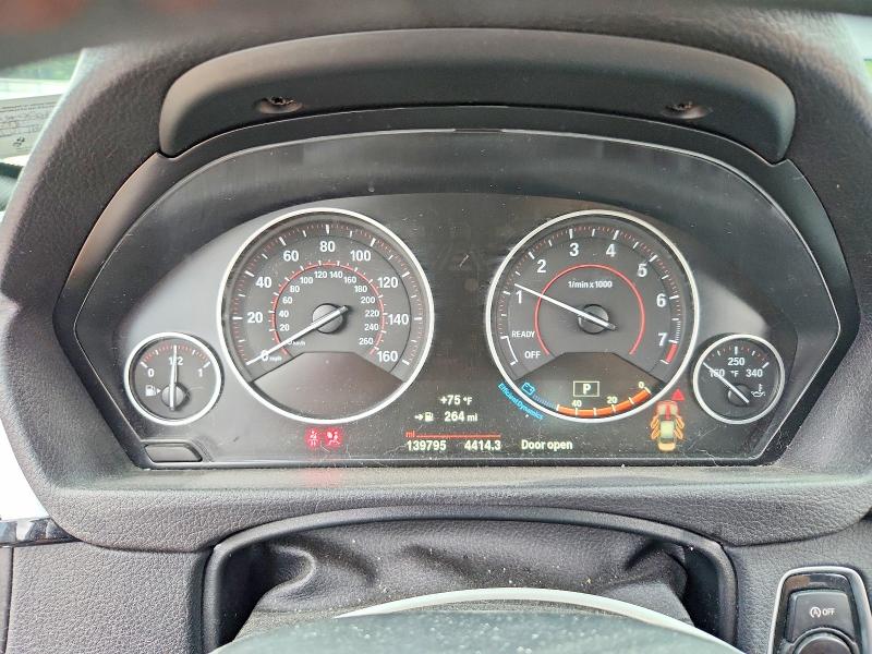 2016 BMW 3er VIN WBA8E9G56GNU29700 COPART salvage auction — REAR END, Va - Certificate Of Title, sold $3,550 on 2026-07-27 (photo 9)