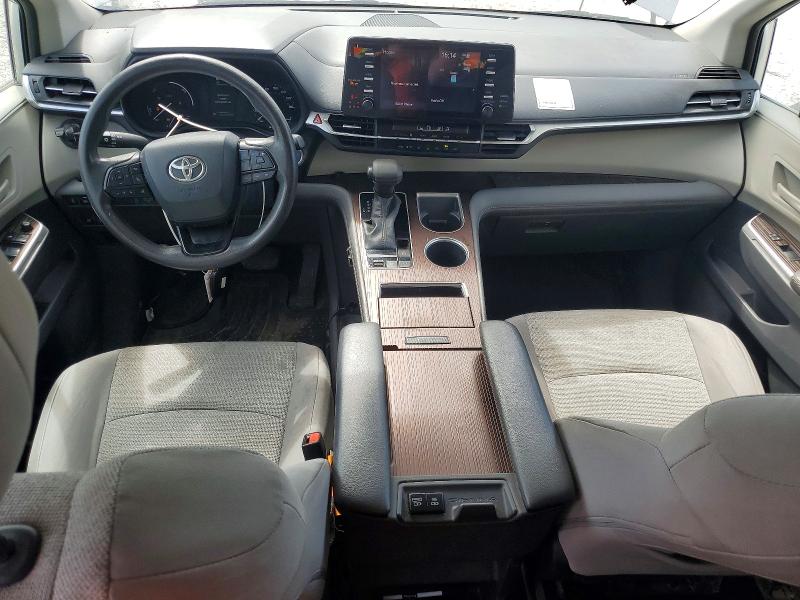 2022 Toyota VIN 5TDKSKFC6NS062927 COPART salvage auction — MINOR DENT/SCRATCHES, Salvage Title, sold $10,300 on 2026-07-20 (photo 8)