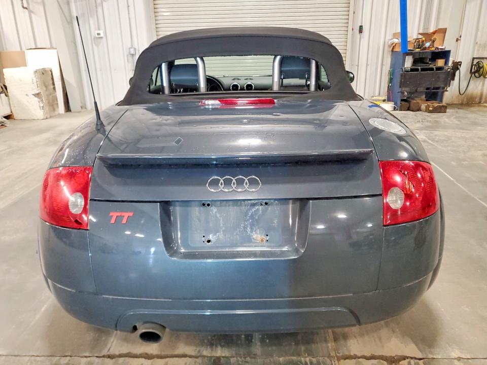 2004 Audi Tt VIN TRUTC28N741005945 COPART salvage auction — HAIL, Mn - Cert Of Title-Prior Salvage, sold $800 on 2026-07-27 (photo 6)