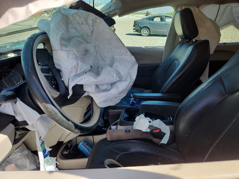 2018 Chrysler Pacifica VIN 2C4RC1GG3JR320380 COPART salvage auction — FRONT END, Nv - Salvage Title, sold $375 on 2026-07-30 (photo 7)