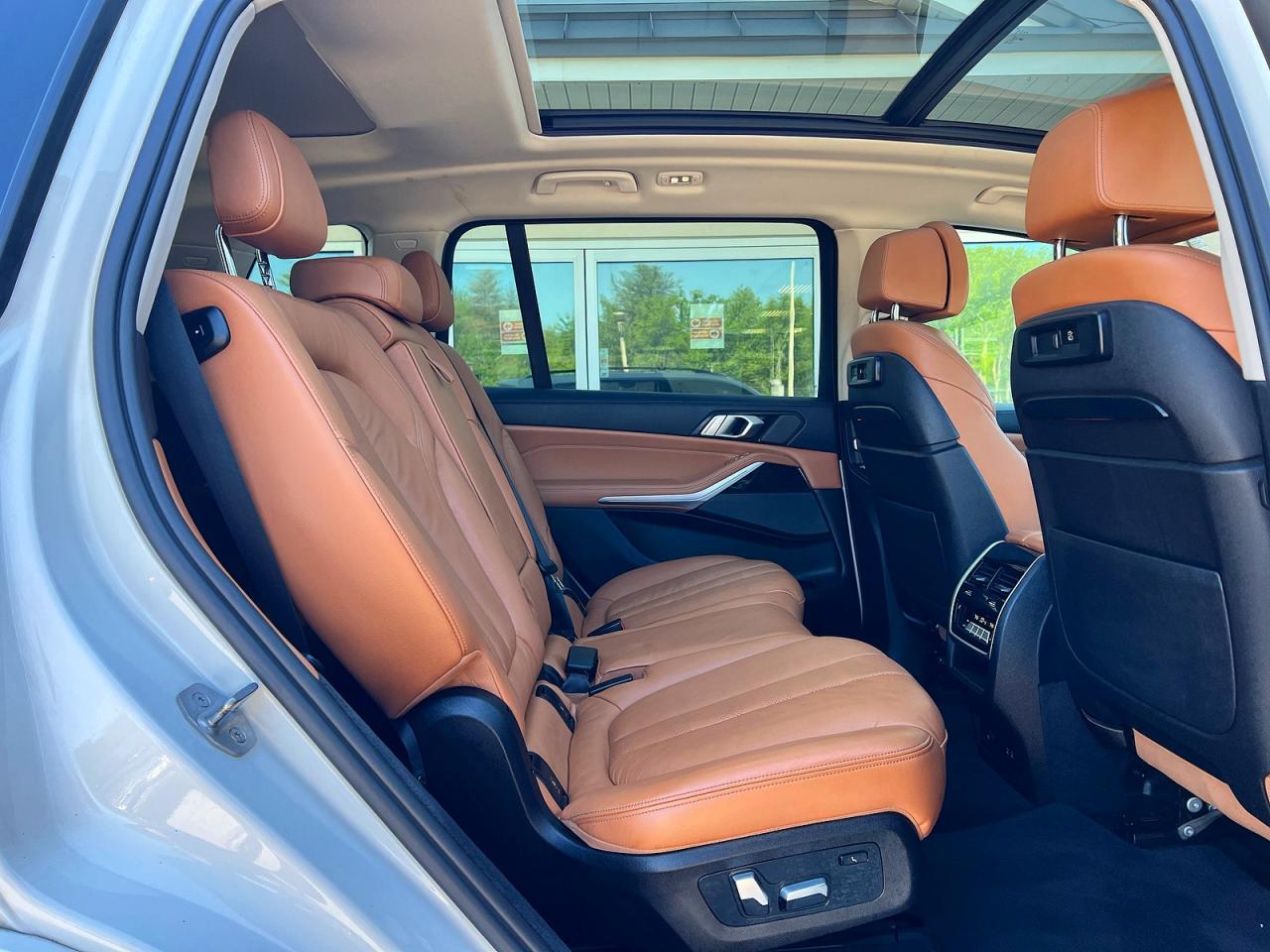 2019 BMW X7 VIN 5UXCX4C59KLS38985 COPART salvage auction — Minor Dent/Scratches, MA - CERTIFICATE OF TITLE (P), sold $21,900 on 2026-07-10 (photo 6)