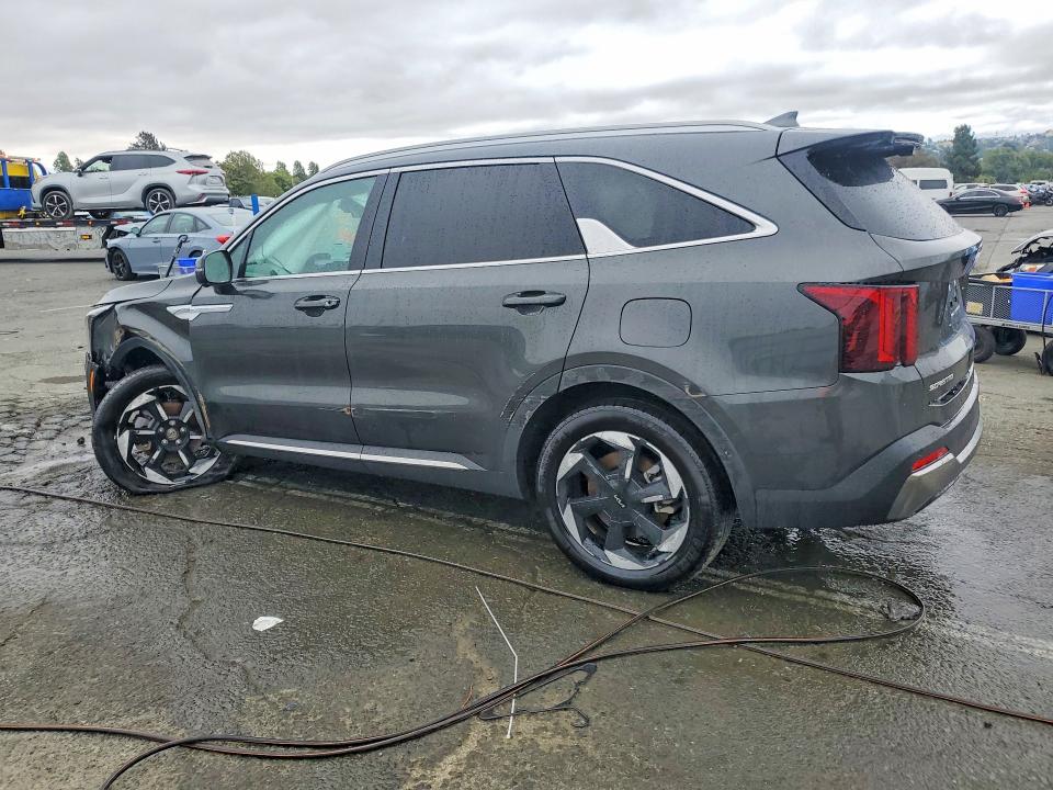 2025 Kia Sorento VIN KNDRKDJG8S5414928 COPART salvage auction — FRONT END, CA - CERTIFICATE OF TITLE, sold $17,000 on 2026-07-14 (photo 2)