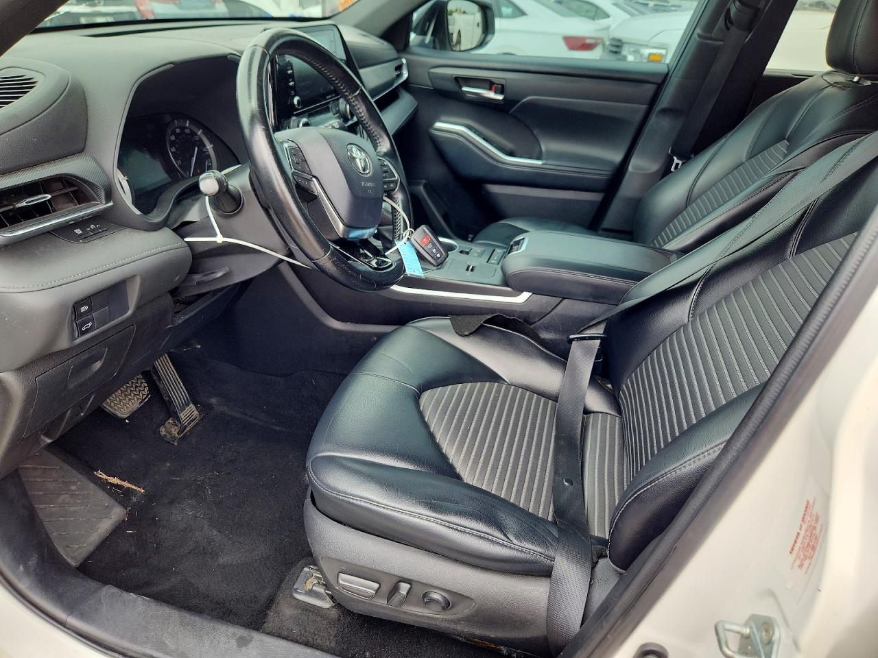 2021 Toyota Highlander VIN 5TDLZRAH1MS065440 COPART salvage auction — Normal Wear, TX - CERTIFICATE OF TITLE (P), sold $21,400 on 2026-07-08 (photo 7)