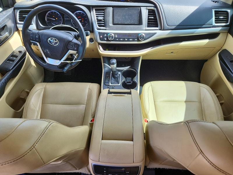 2014 Toyota Highlander VIN 5TDJKRFH6ES061857 COPART salvage auction — MINOR DENT/SCRATCHES, Ut - Certificate Of Title, sold $8,000 on 2026-07-24 (photo 8)
