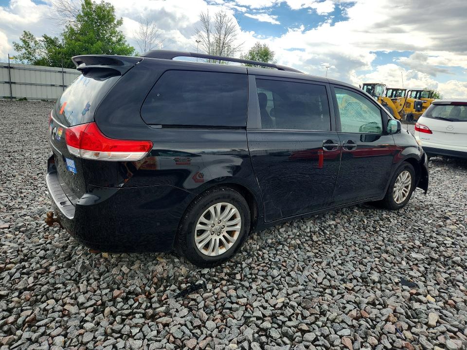 2012 Toyota Sienna VIN 5TDYK3DC5CS273732 COPART salvage auction — WATER/FLOOD, Wi - Certificate Of Title, sold $800 on 2026-07-13 (photo 3)