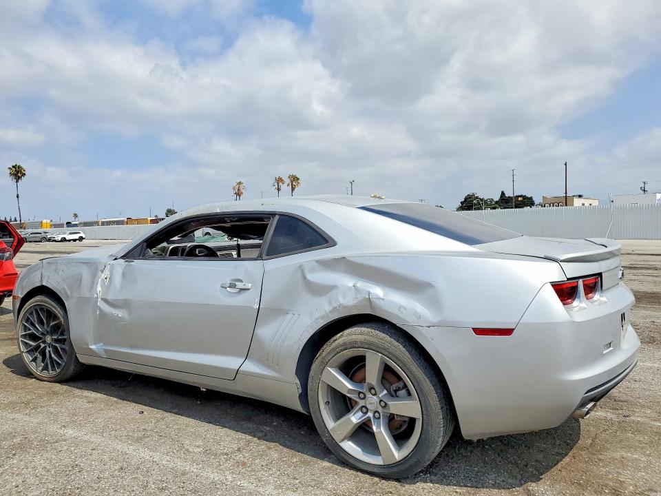 2012 Chevrolet Camaro VIN 2G1FB1E34C9196489 COPART salvage auction — ROLLOVER, Ca - Dis/Dlr/Exp Only Clean Title, sold $350 on 2026-07-10 (photo 2)