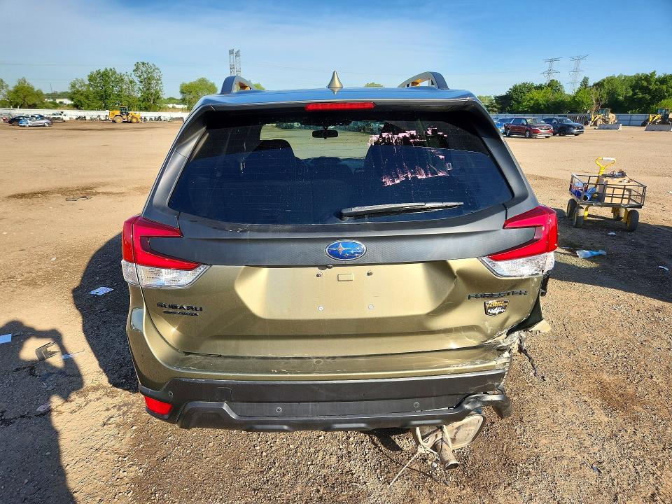 2022 Subaru Forester VIN JF2SKAMC0NH467023 COPART salvage auction — REAR END, IL - SALVAGE CERTIFICATE, sold $10,300 on 2026-07-30 (photo 6)