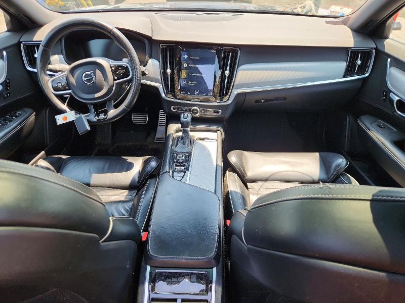 2018 Volvo V90 VIN YV1A22VM6J1069061 COPART salvage auction — ALL OVER, MA - CERT OF TITLE-SALVAGE, sold $4,500 on 2026-07-14 (photo 8)