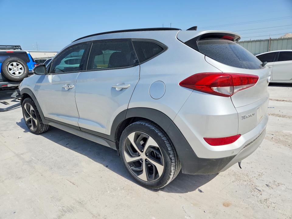 2018 Hyundai Tucson VIN KM8J33A27JU674732 COPART salvage auction — FRONT END, Tx - Salvage Vehicle Title, sold $1,700 on 2026-07-21 (photo 2)