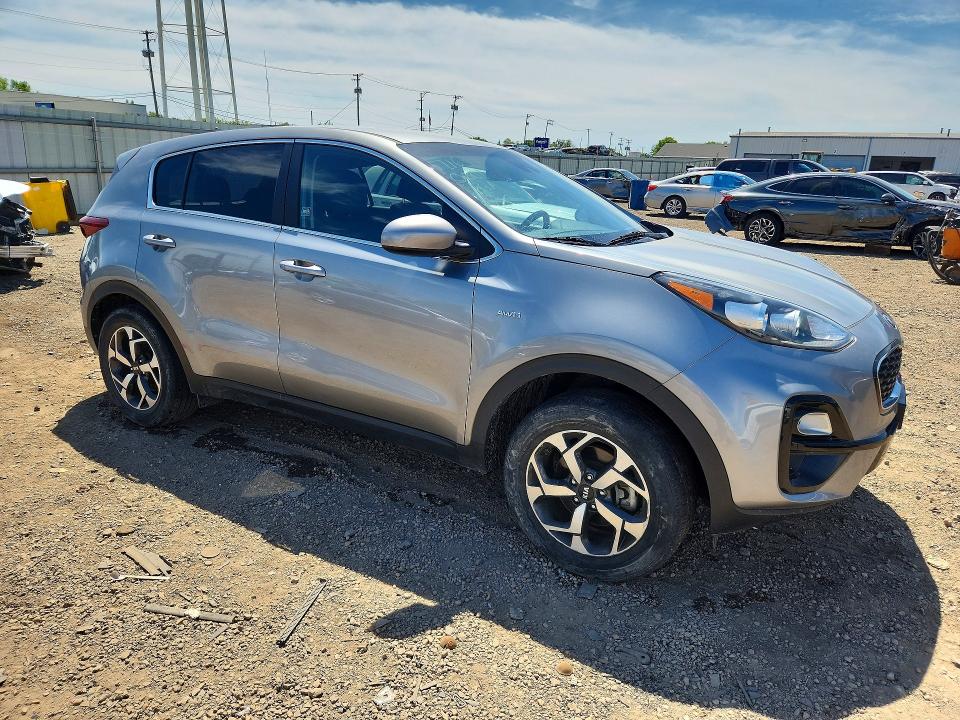 2022 Kia Sportage VIN KNDPMCAC3N7974552 COPART salvage auction — VANDALISM, Il - Salvage Certificate, sold $7,000 on 2026-07-15 (photo 4)