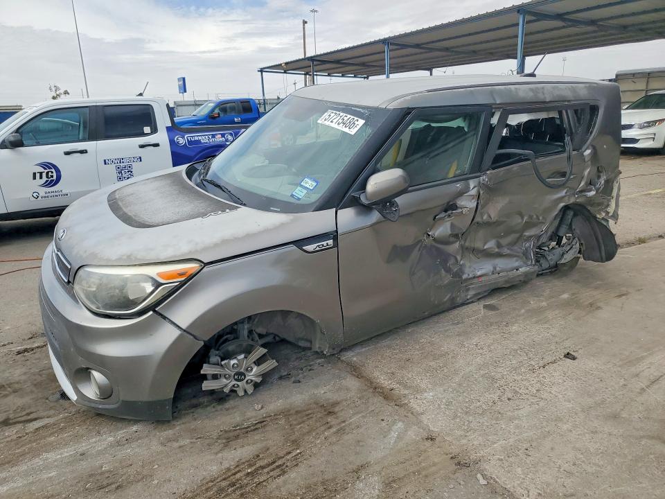 2017 Kia Soul VIN KNDJP3A52H7422513 COPART salvage auction — SIDE, Tx - Salvage Vehicle Title, sold $1,250 on 2026-07-17 (photo 1)