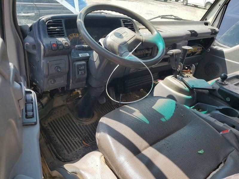 2007 Isuzu Npr VIN JALC4B16277011212 COPART salvage auction — MINOR DENT/SCRATCHES, VA - CERTIFICATE OF TITLE (P), sold $3,050 on 2026-07-29 (photo 8)