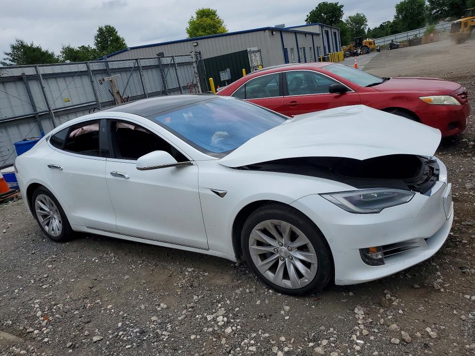 2020 Tesla VIN 5YJSA1E24LF358004 COPART salvage auction — FRONT END, MD - CERT OF SALVAGE > 75% DAMAGE, sold $1,850 on 2026-08-03 (photo 4)