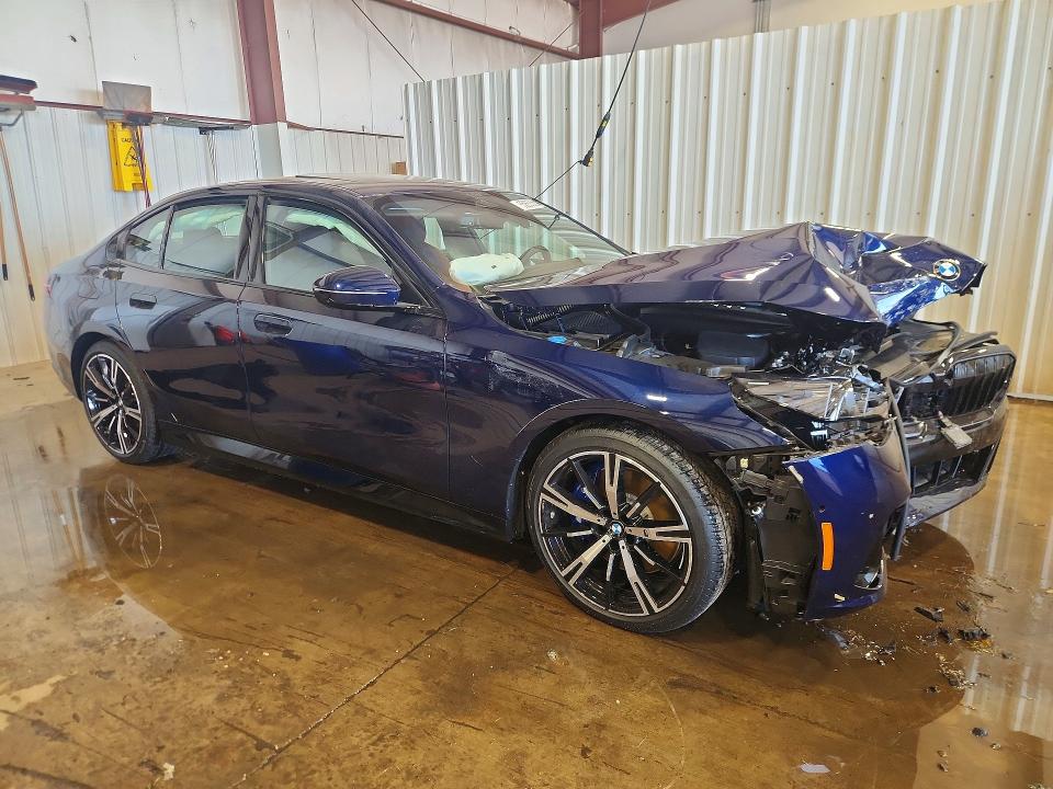 2027 BMW 5 series VIN WBA63FJ09VCX85611 COPART salvage auction — FRONT END, PA - CERTIFICATE OF SALVAGE, sold $8,700 on 2026-07-21 (photo 4)