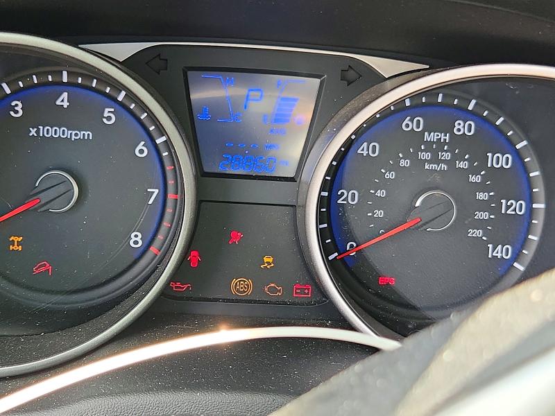 2012 Hyundai VIN KM8JUCAC1CU461686 COPART salvage auction — FRONT END, Il - Salvage Certificate, sold $750 on 2026-07-28 (photo 9)