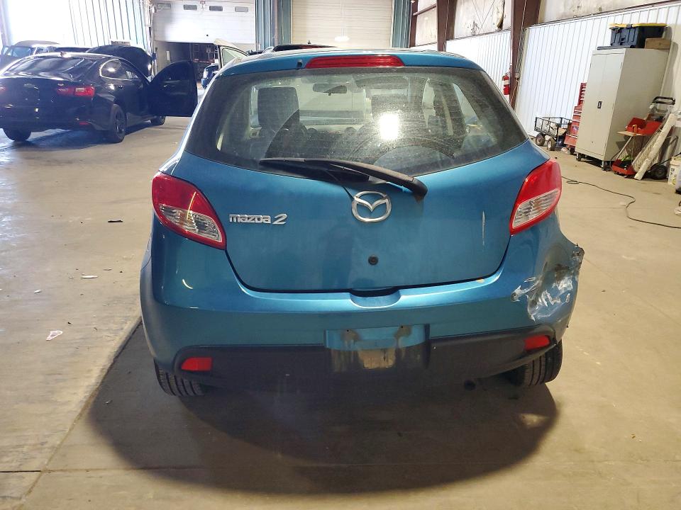 2012 Mazda 2 VIN JM1DE1KZ3C0135465 COPART salvage auction — FRONT END, Il - Salvage Certificate, sold $350 on 2026-07-22 (photo 6)