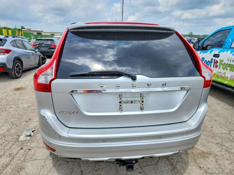 2014 Volvo VIN YV4940DLXE2516407 COPART salvage auction — FRONT END, In - Cert Of Title-Salvage Title, sold $225 on 2026-07-24 (photo 6)