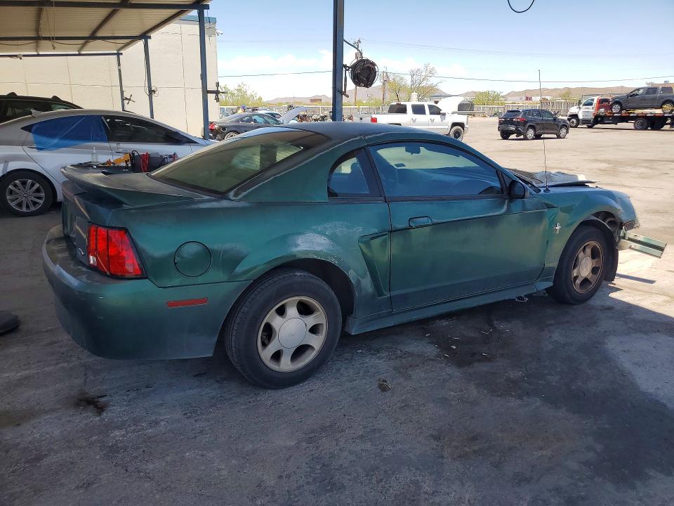 2000 Ford Mustang VIN 1FAFP4043YF164955 COPART salvage auction — FRONT END, Tx - Salvage Vehicle Title, sold $350 on 2026-07-10 (photo 3)