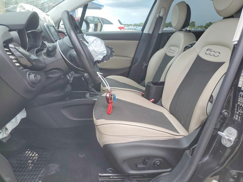 2017 Fiat 500 VIN ZFBCFXDB1HP581899 COPART salvage auction — FRONT END, FL - CERT OF TITLE SLVG REBUILDABLE, sold $300 on 2026-08-19 (photo 7)