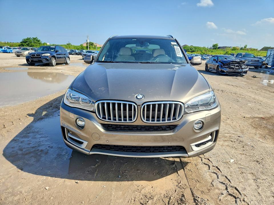 2017 BMW VIN 5UXKT0C30H0S81684 COPART salvage auction — MINOR DENT/SCRATCHES, Fl - Certificate Of Title, sold $5,700 on 2026-07-21 (photo 5)