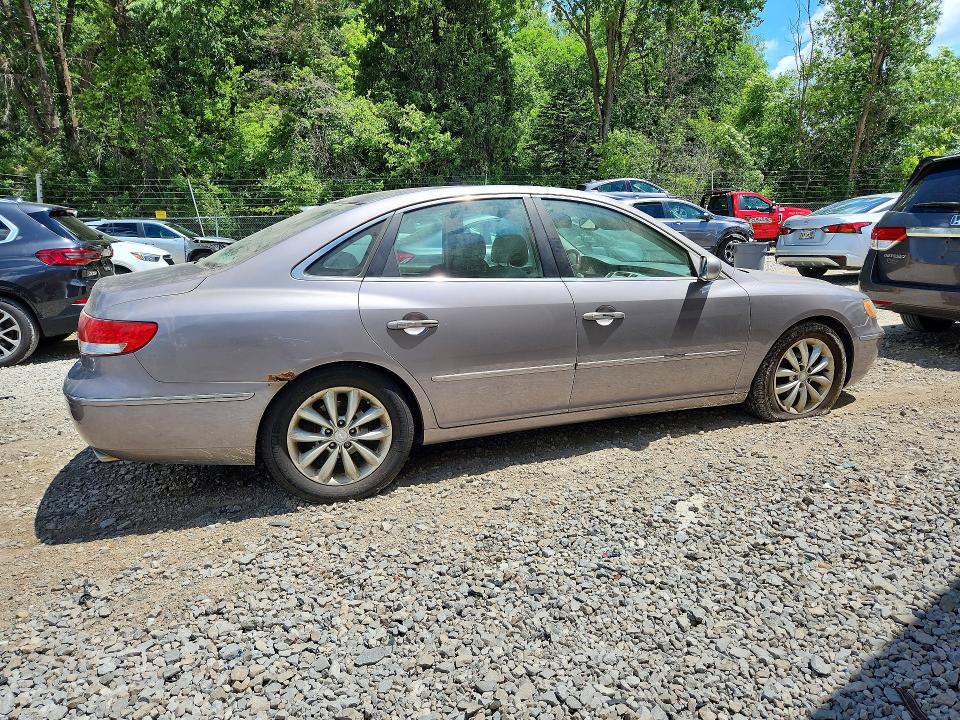 2006 Hyundai Azera VIN KMHFC46FX6A085934 COPART salvage auction — NORMAL WEAR, Oh - Certificate Of Title, sold $450 on 2026-07-29 (photo 3)
