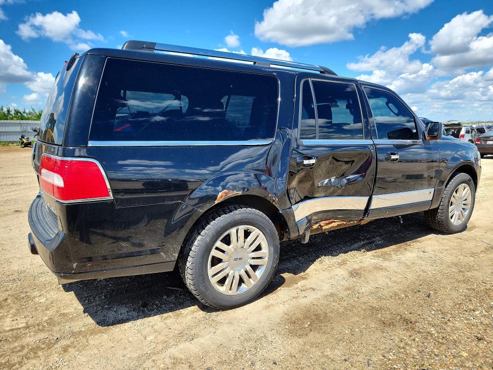 2012 Lincoln Navigator VIN 5LMJJ3J53CEL05733 COPART salvage auction — SIDE, Ab - Bos - Salvage, sold $700 on 2026-07-02 (photo 3)