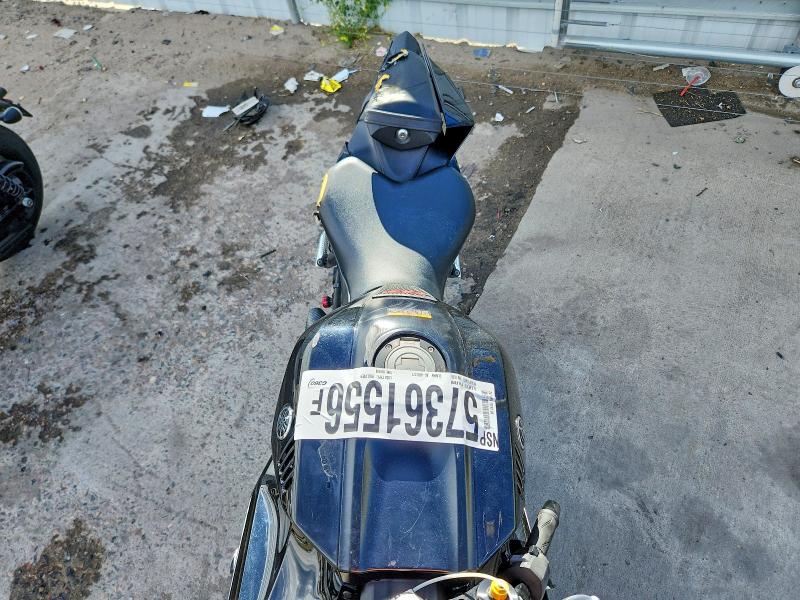 2025 Yamaha Yzf VIN JYARM38EXSA018298 COPART salvage auction — ROLLOVER, CO - PUBLIC - SALVAGE TITLE, sold $2,950 on 2026-07-22 (photo 5)
