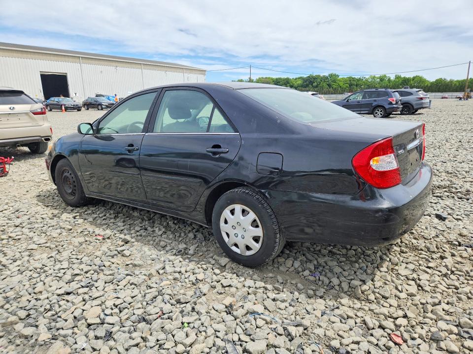 2004 Toyota Camry VIN JTDBE32K140261377 COPART salvage auction — MINOR DENT/SCRATCHES, NJ - CERTIFICATE OF TITLE, sold $400 on 2026-07-15 (photo 2)