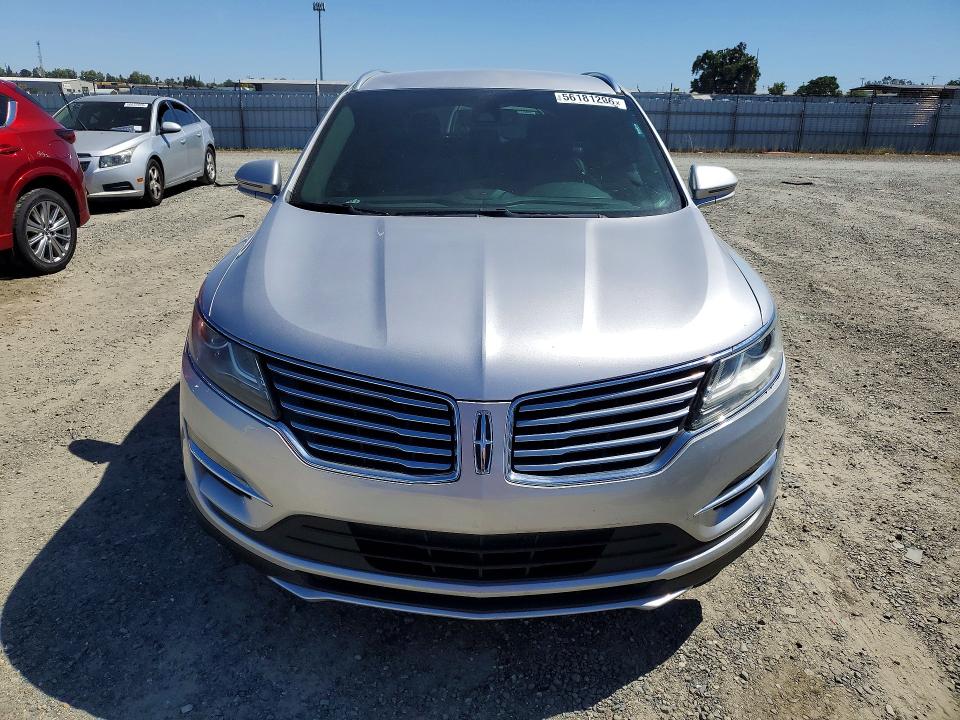 2015 Lincoln Mkz VIN 5LMCJ1A93FUJ48134 COPART salvage auction — MINOR DENT/SCRATCHES, Ca - Dis/Dlr/Exp Only Clean Title (P), sold $1,200 on 2026-09-01 (photo 5)