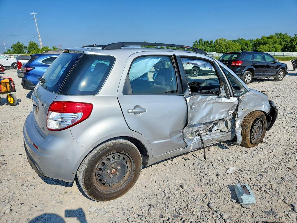 2011 Suzuki Sx4 VIN JS2YB5A39B6301651 COPART salvage auction — SIDE, Mi - Certificate Of Title, sold $200 on 2026-09-10 (photo 3)