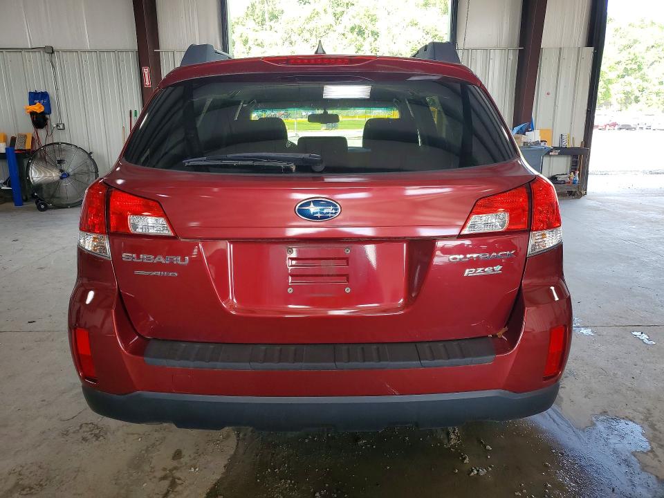 2014 Subaru Outback VIN 4S4BRBCC3E3211582 COPART salvage auction — NORMAL WEAR, MT - CERTIFICATE OF TITLE, sold $900 on 2026-07-21 (photo 6)