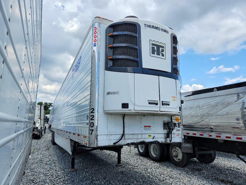 2022 Utility tr VIN 1UYVS2535N2594807 — COPART salvage auction photo