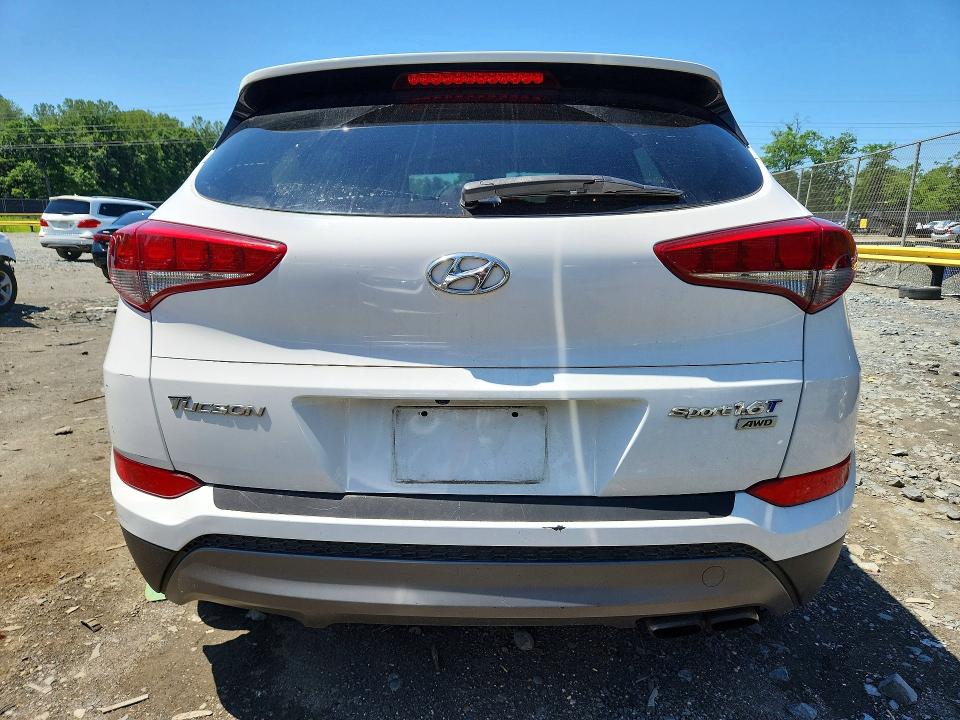 2016 Hyundai VIN KM8J3CA24GU125546 COPART salvage auction — VANDALISM, Md - Cert Of Salvage > 75% Damage, sold $1,900 on 2026-07-17 (photo 6)
