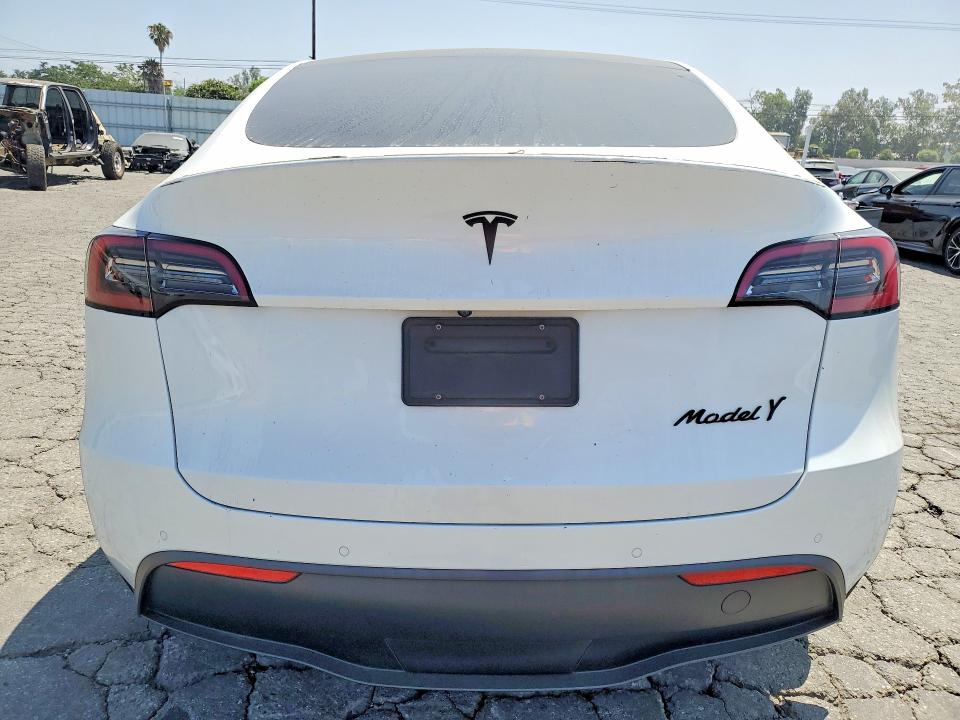 2022 Tesla VIN 7SAYGDEE9NF354346 COPART salvage auction — FRONT END, CA - SALVAGE CERTIFICATE, sold $7,400 on 2026-07-27 (photo 6)