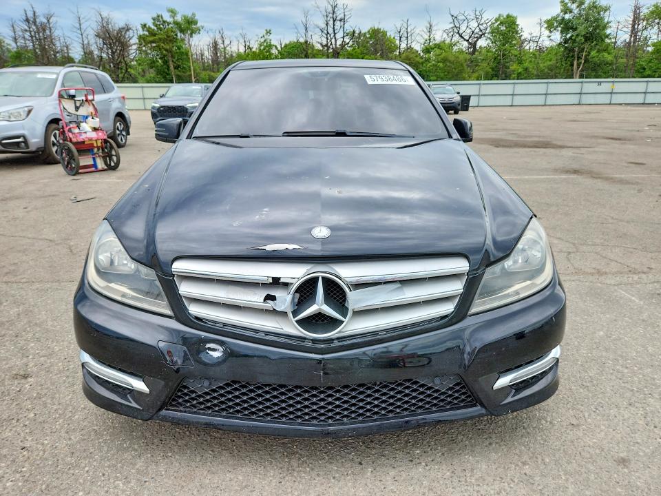 2013 Mercedes-benz VIN WDDGF8AB6DR276654 COPART salvage auction — REAR END, NY - MV-907A SALVAGE CERTIFICATE, sold $1,450 on 2026-07-27 (photo 5)
