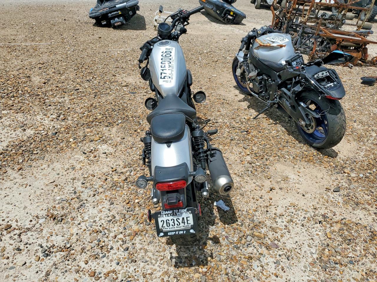 2021 Honda CMX300 VIN MLHNC5308M5400688 COPART salvage auction — Side, TX - SALVAGE VEHICLE TITLE, sold $1,050 on 2026-07-09 (photo 4)