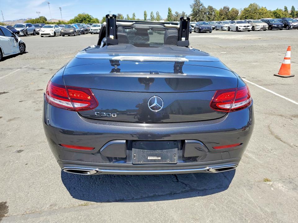 2020 Mercedes-benz C class VIN WDDWK8DB4LF965563 COPART salvage auction — ROLLOVER, CA - SALVAGE CERTIFICATE, sold $3,600 on 2026-08-14 (photo 6)