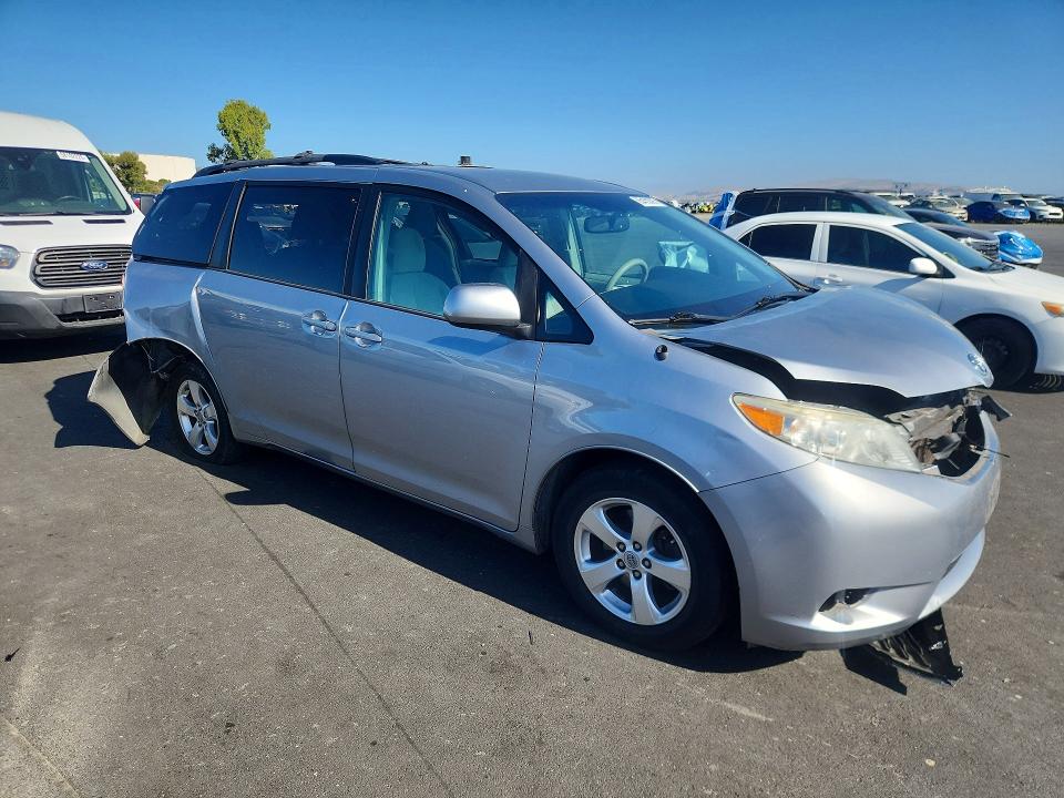 2013 Toyota Sienna VIN 5TDKK3DC2DS355621 COPART salvage auction — REAR END, Ca - Salvage Certificate, sold $1,600 on 2026-07-27 (photo 4)
