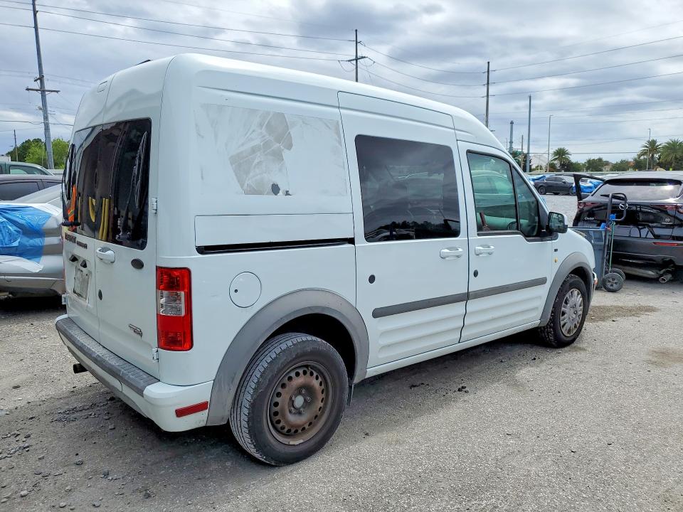 2013 Ford Transit VIN NM0KS9BN9DT147385 COPART salvage auction — FRONT END, Fl - Cert Of Title Slvg Rebuildable, sold $875 on 2026-07-31 (photo 3)