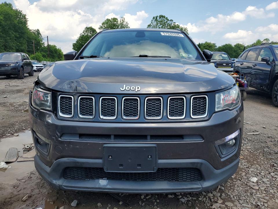 2018 Jeep Compass VIN 3C4NJDBB4JT103872 COPART salvage auction — FRONT END, PA - CERTIFICATE OF SALVAGE, sold $1,650 on 2026-08-16 (photo 5)