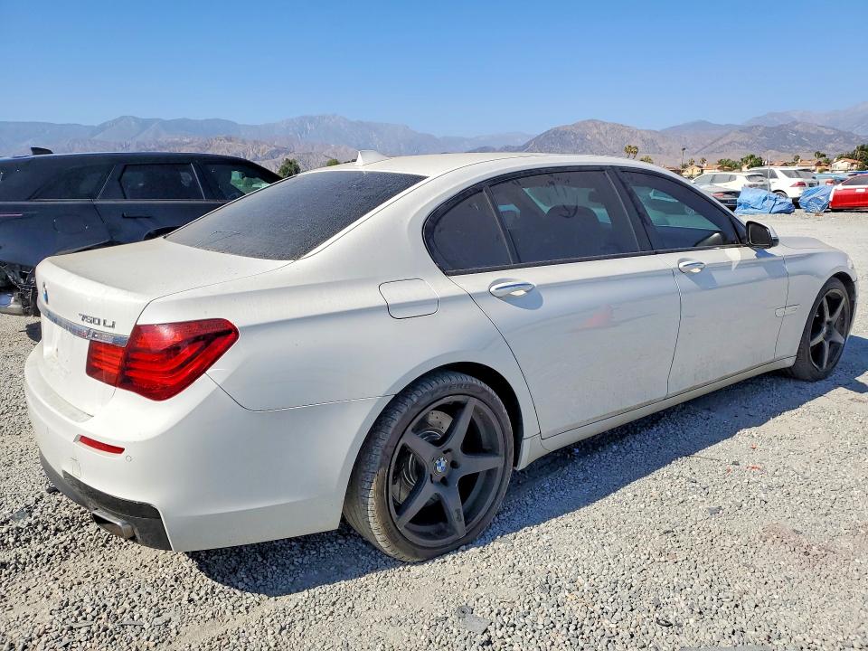2015 BMW VIN WBAYE8C58FD781620 COPART salvage auction — FRONT END, Az - Dis/Dlr/Exp Only Clean Title, sold $1,500 on 2026-07-29 (photo 3)