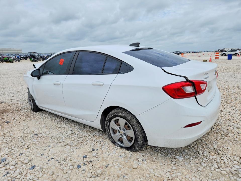 2018 Chevrolet Cruze VIN 1G1BC5SM0J7101974 COPART salvage auction — FRONT END, TX - SALVAGE VEHICLE TITLE, sold $70 on 2026-07-02 (photo 2)