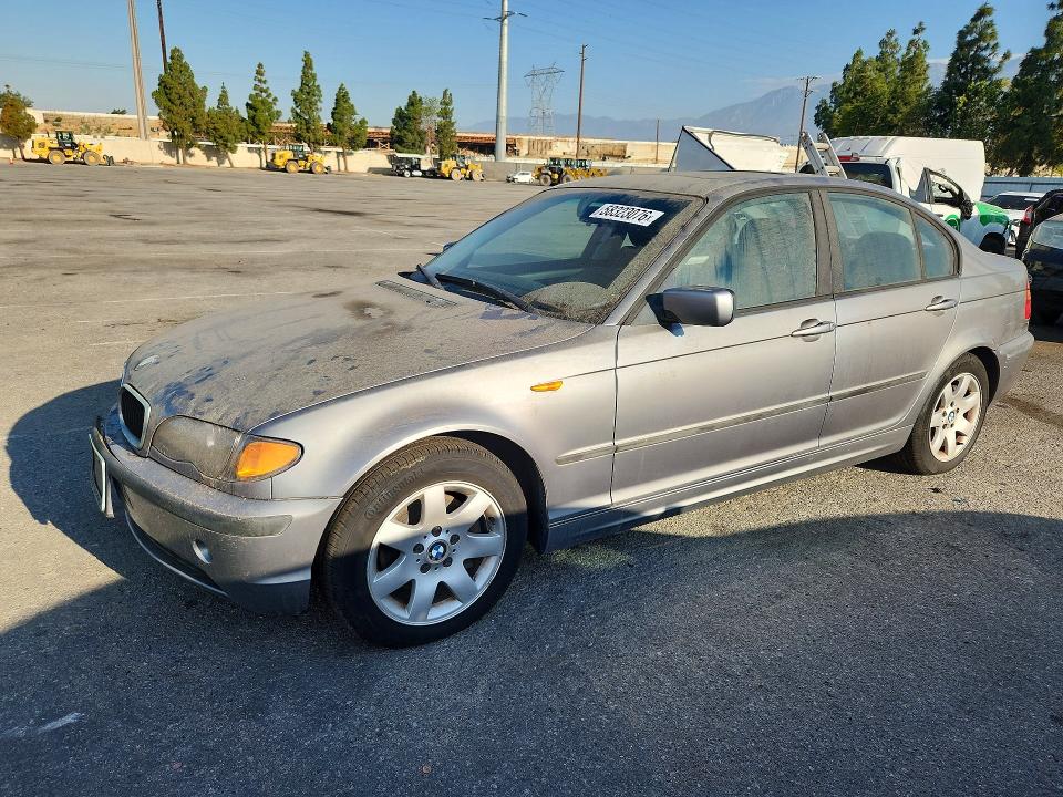 2003 BMW 3 series VIN WBAEV33433KR24008 COPART salvage auction — MINOR DENT/SCRATCHES, Ca - Dis/Dlr/Exp Only Clean Title (P), sold $325 on 2026-07-21 (photo 1)