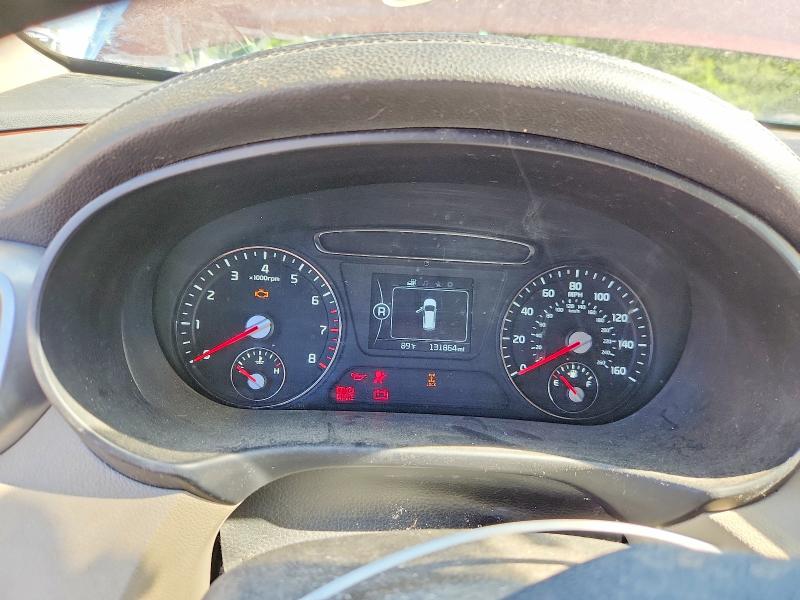 2016 Kia Sorento VIN 5XYPHDA50GG132866 COPART salvage auction — MINOR DENT/SCRATCHES, Ny - Certificate Of Title, sold $2,900 on 2026-07-16 (photo 9)