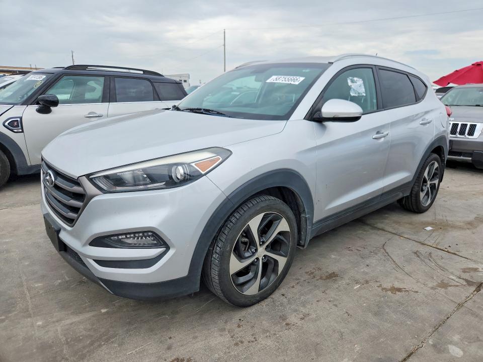 2016 Hyundai VIN KM8J33A22GU149523 COPART salvage auction — NORMAL WEAR, Tx - Certificate Of Title, sold $4,250 on 2026-07-13 (photo 1)